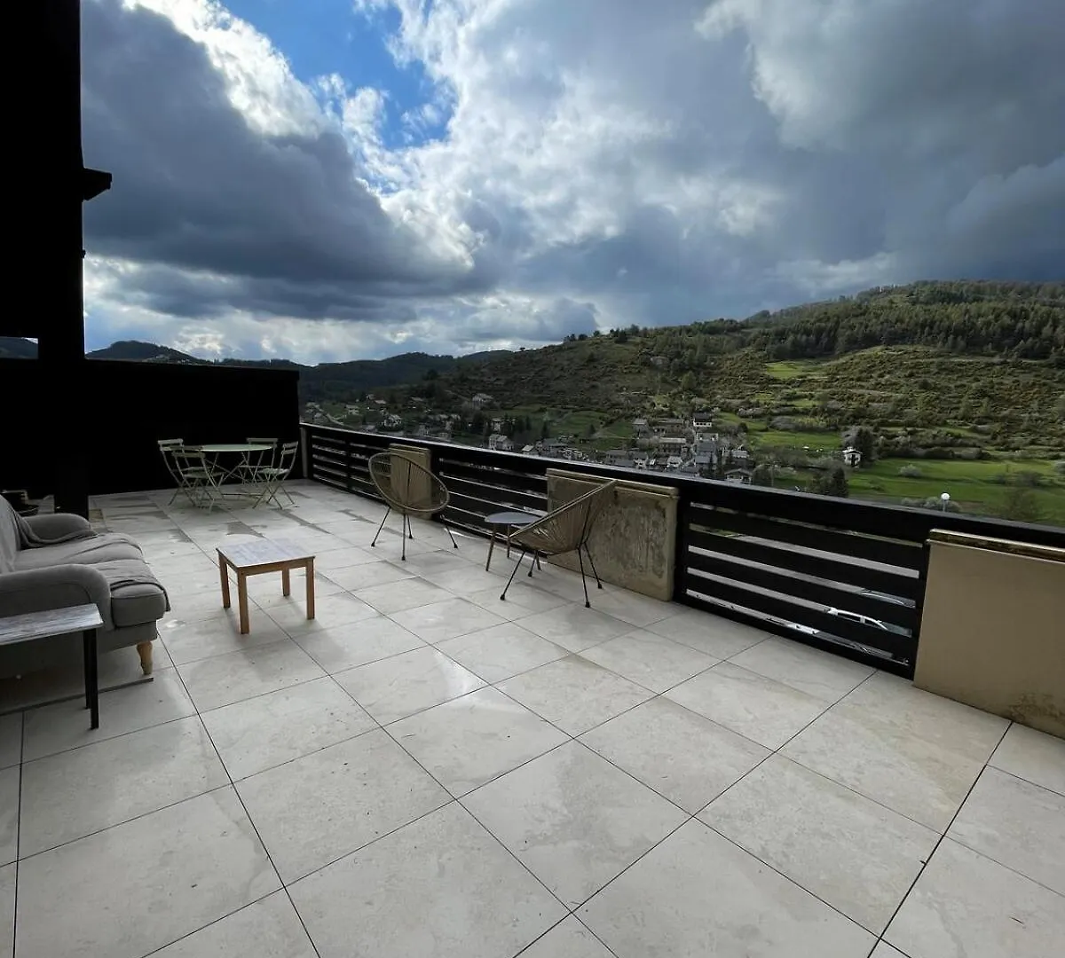 Studio Cosy Et Sa Terrasse Beuil 0*,